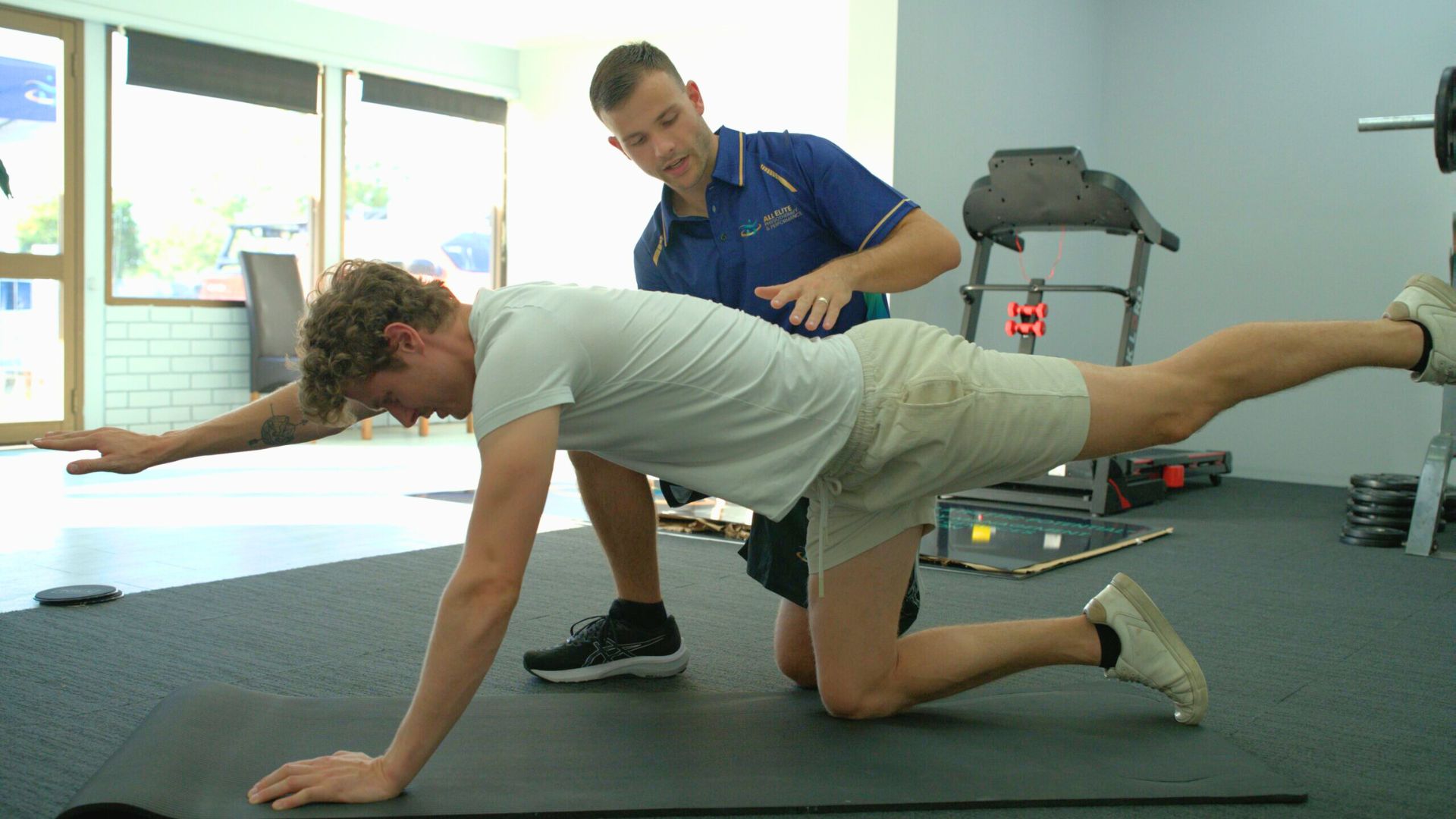 physio exercise demonstration