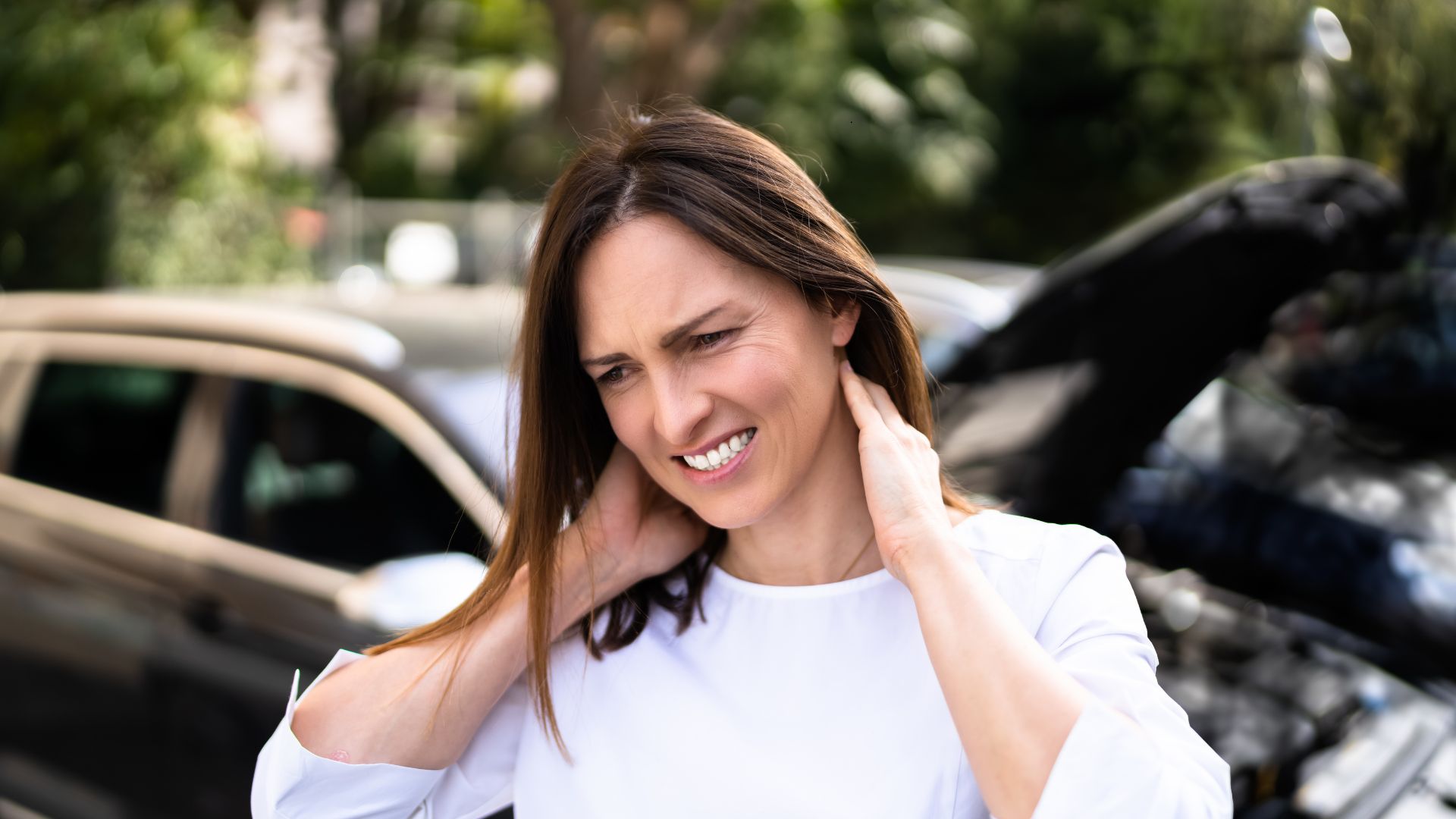 woman with a sore neck